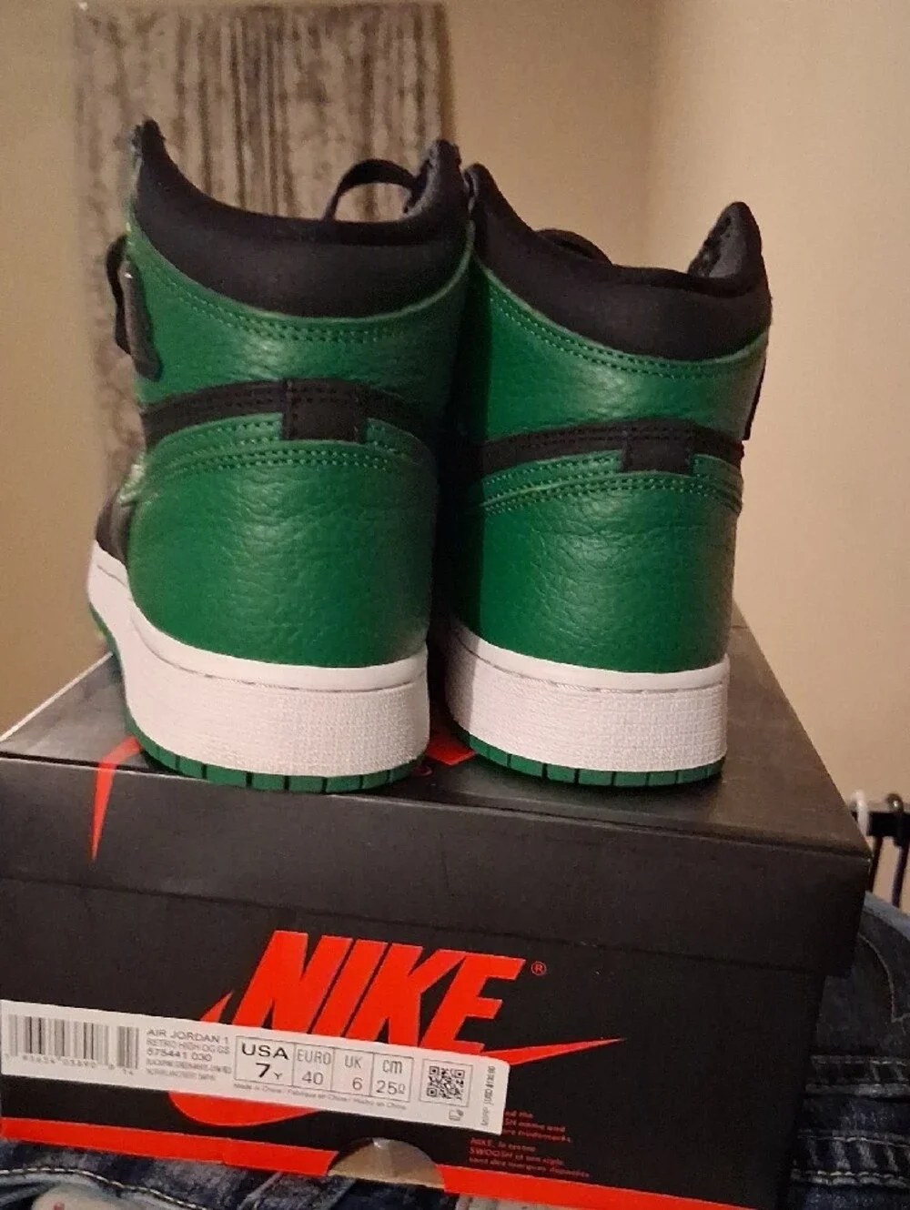 Jordan iconic high